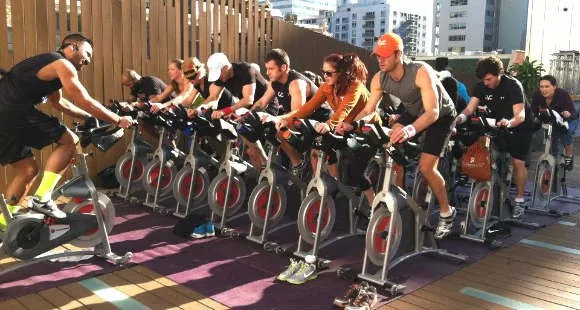 sportsart fitness单车_室内健身单车发展历程_动感单车风行历史