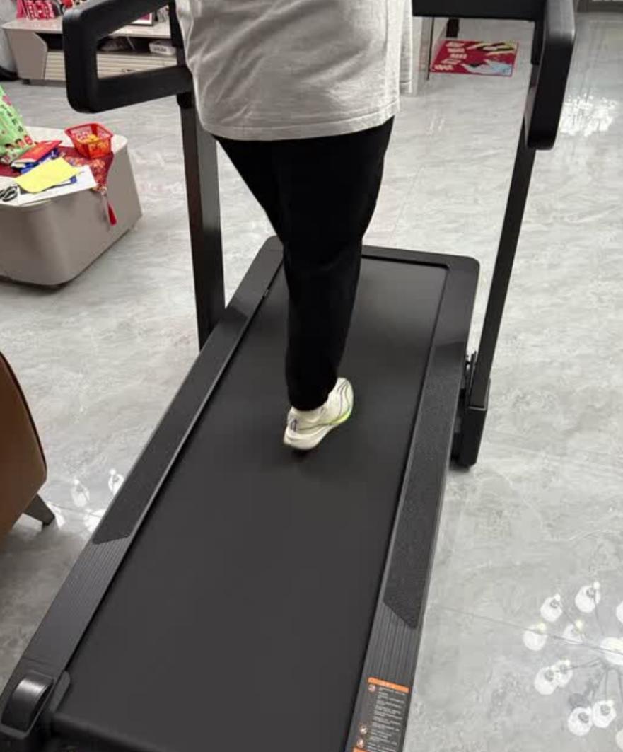 家用跑步机选购指南_家庭用跑步机什么牌子好_易跑跑步机推荐