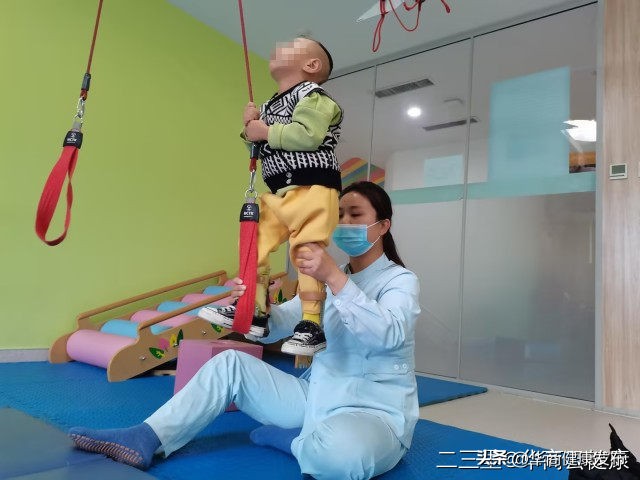 感统训练坐独角椅_感统训练单腿椅_椅子练腿